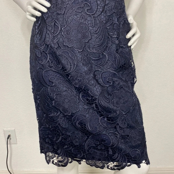 Adrianna Papell Navy Blue Floral Guipure Lace Sleeveless Sheath Dress Size 8 - Picture 5 of 12